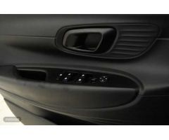 Hyundai Bayon 1.2 MPI Klass de 2024 con 14.478 Km por 17.990 EUR. en Cadiz