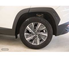 Hyundai Tucson 1.6 TGDI Klass 4x2 de 2024 con 30.753 Km por 24.490 EUR. en Cadiz