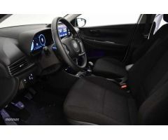 Hyundai i20 1.0 TGDI Klass 100 de 2024 con 24.223 Km por 17.700 EUR. en Salamanca