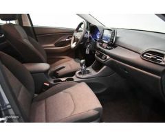 Hyundai i30 1.0 TGDI Klass LR 48V 120 de 2024 con 21.108 Km por 19.900 EUR. en Salamanca