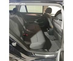 BMW Serie 5 520dA Touring de 2020 con 76.791 Km por 26.990 EUR. en Madrid