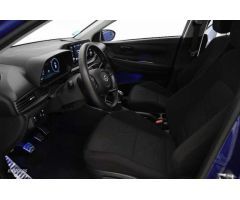 Hyundai Bayon 1.0 TGDI 48V Maxx de 2024 con 18.712 Km por 18.440 EUR. en Madrid