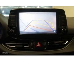 Hyundai i30 1.0 TGDI Klass LR 48V 120 de 2024 con 10.639 Km por 19.900 EUR. en Madrid