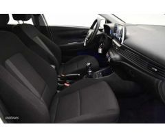 Hyundai i20 1.0 TGDI Klass 100 de 2024 con 13.501 Km por 17.490 EUR. en Madrid