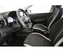 Hyundai i10 1.0 MPI Klass de 2024 con 10.538 Km por 13.990 EUR. en Murcia