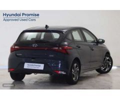 Hyundai i20 1.0 TGDI Klass 100 de 2023 con 18.859 Km por 16.900 EUR. en Girona