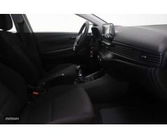 Hyundai i20 1.0 TGDI Klass 100 de 2023 con 18.859 Km por 16.900 EUR. en Girona