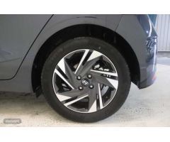 Hyundai i20 1.0 TGDI Klass 100 de 2023 con 18.859 Km por 16.900 EUR. en Girona
