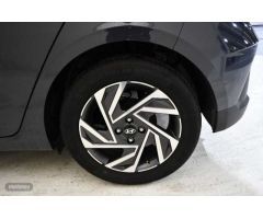 Hyundai i20 1.2 MPI Klass de 2024 con 18.992 Km por 17.900 EUR. en Girona