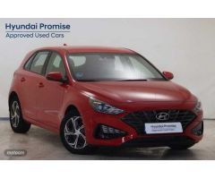 Hyundai i30 1.0 TGDI Klass LR 48V 120 de 2022 con 31.689 Km por 18.200 EUR. en Girona