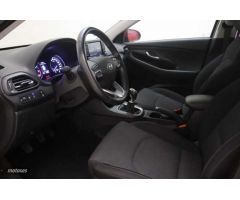 Hyundai i30 1.0 TGDI Klass LR 48V 120 de 2022 con 31.689 Km por 18.200 EUR. en Girona
