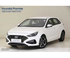 Hyundai i30 1.5 DPI Klass SLX 110 de 2024 con 20.136 Km por 18.900 EUR. en Girona