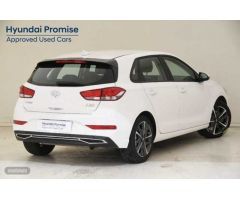 Hyundai i30 1.5 DPI Klass SLX 110 de 2024 con 20.136 Km por 18.900 EUR. en Girona