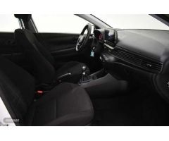 Hyundai Bayon 1.2 MPI Klass de 2024 con 19.138 Km por 19.000 EUR. en Cadiz