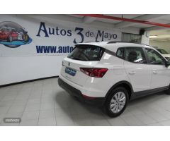Seat Arona 1.0 TSI 81kW 110CV Style de 2023 con 22.900 Km por 16.990 EUR. en Tenerife