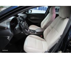 Mazda CX-30 eSKYACTIVX 2.0 137kW AT Zenith Safety de 2021 con 49.000 Km por 21.990 EUR. en Tenerife