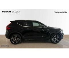 Volvo XC40 XC40 Inscription, T3 automatico de 2021 con 39.548 Km por 29.900 EUR. en Barcelona