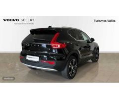 Volvo XC40 XC40 Inscription, T3 automatico de 2021 con 39.548 Km por 29.900 EUR. en Barcelona