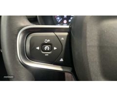 Volvo XC40 XC40 Inscription, T3 automatico de 2021 con 39.548 Km por 29.900 EUR. en Barcelona