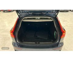 Volvo V 60 V60 Plus, B4 (diesel), Diesel, Dark de 2023 con 40.000 Km por 45.900 EUR. en Madrid