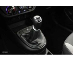 Hyundai i10 1.0 MPI Klass de 2023 con 15.667 Km por 13.900 EUR. en Barcelona