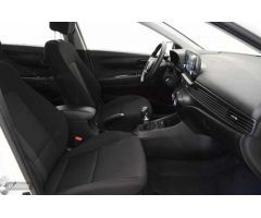 Hyundai i20 1.0 TGDI Klass 100 de 2024 con 19.584 Km por 18.490 EUR. en Murcia