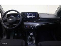 Hyundai i20 1.0 TGDI Klass 100 de 2024 con 10.819 Km por 18.490 EUR. en Murcia