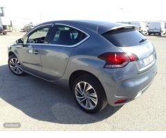 Citroen DS4 1.6 i AUT. 155 CV. de 2011 con 101.000 Km por 7.500 EUR. en Murcia