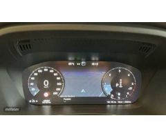 Volvo XC 60 2.0 B4 D MOMENTUM PRO AUTO 197 CV de 2021 con 135.904 Km por 32.900 EUR. en A Coruna