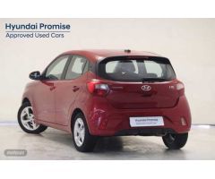 Hyundai i10 1.0 MPI Klass de 2021 con 28.612 Km por 11.490 EUR. en Barcelona