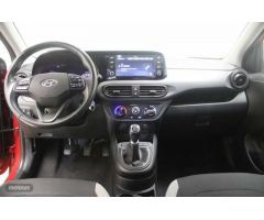 Hyundai i10 1.0 MPI Klass de 2021 con 28.612 Km por 11.490 EUR. en Barcelona