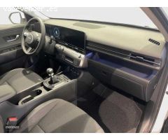 Hyundai Kona 1.0 TGDI Tecno 4x2 de 2024 con 11.900 Km por 26.900 EUR. en Barcelona