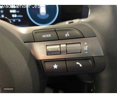 Hyundai Kona 1.0 TGDI Tecno 4x2 de 2024 con 11.900 Km por 26.900 EUR. en Barcelona