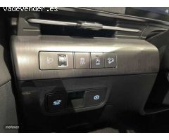 Hyundai Kona 1.0 TGDI Tecno 4x2 de 2024 con 11.900 Km por 26.900 EUR. en Barcelona