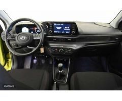 Hyundai i20 1.2 MPI Klass de 2024 con 23.411 Km por 16.700 EUR. en Barcelona