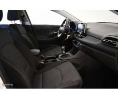 Hyundai i30 1.5 DPI Klass SLX 110 de 2024 con 11.569 Km por 20.200 EUR. en Baleares