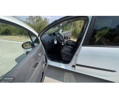 Renault Grand Modus 1.6 gasolina cambio automatico de 2010 con 114.800 Km por 5.450 EUR. en Girona