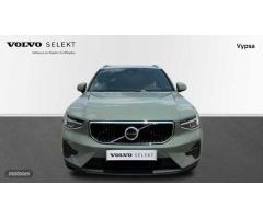 Volvo XC40 2.0 B3 CORE AUTO 163 5P de 2024 con 30.452 Km por 32.500 EUR. en Cordoba