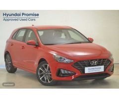 Hyundai i30 1.5 DPI Klass SLX 110 de 2022 con 11.846 Km por 16.900 EUR. en Lleida