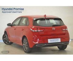 Hyundai i30 1.5 DPI Klass SLX 110 de 2022 con 11.846 Km por 16.900 EUR. en Lleida
