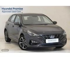Hyundai i30 1.5 DPI Klass SLX 110 de 2024 con 19.329 Km por 19.900 EUR. en La Rioja