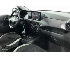 Hyundai i10 1.0 MPI Klass de 2024 con 9.894 Km por 15.900 EUR. en Baleares