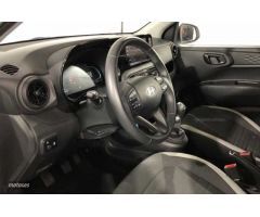 Hyundai i10 1.0 MPI Klass de 2024 con 9.894 Km por 15.900 EUR. en Baleares