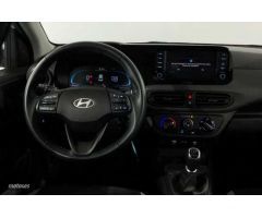 Hyundai i10 1.0 MPI Klass de 2024 con 9.894 Km por 15.900 EUR. en Baleares