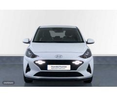 Hyundai i10 1.0 MPI Klass de 2024 con 9.572 Km por 16.650 EUR. en Baleares