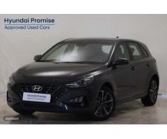 Hyundai i30 1.5 DPI Klass SLX 110 de 2022 con 14.118 Km por 19.000 EUR. en Baleares