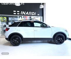Volkswagen T-Roc 1.0 TSI Dark Line 115 cv de 2025 con 20 Km por 29.890 EUR. en Barcelona