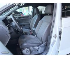 Volkswagen T-Roc 1.0 TSI Dark Line 115 cv de 2025 con 20 Km por 29.890 EUR. en Barcelona