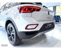 Volkswagen T-Roc 1.0 TSI Dark Line 115 cv de 2025 con 20 Km por 29.890 EUR. en Barcelona