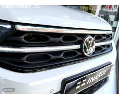 Volkswagen T-Roc 1.0 TSI Dark Line 115 cv de 2025 con 20 Km por 29.890 EUR. en Barcelona